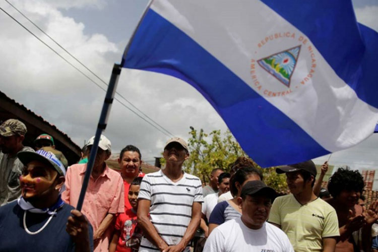 Honran en Nicaragua a menores asesinados en protestas