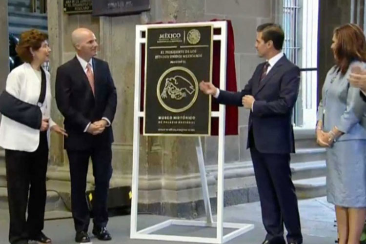 Inaugura Peña Nieto Museo Histórico de Palacio Nacional