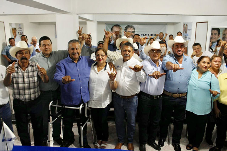 Presenta la UAT nueva obra de historiografía de la educación en Tamaulipas