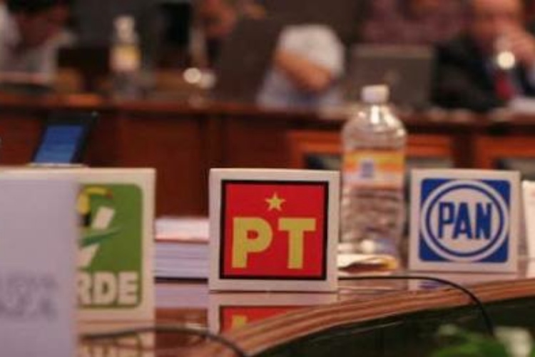Pese a tiempos difíciles, piden tener fe en candidatos