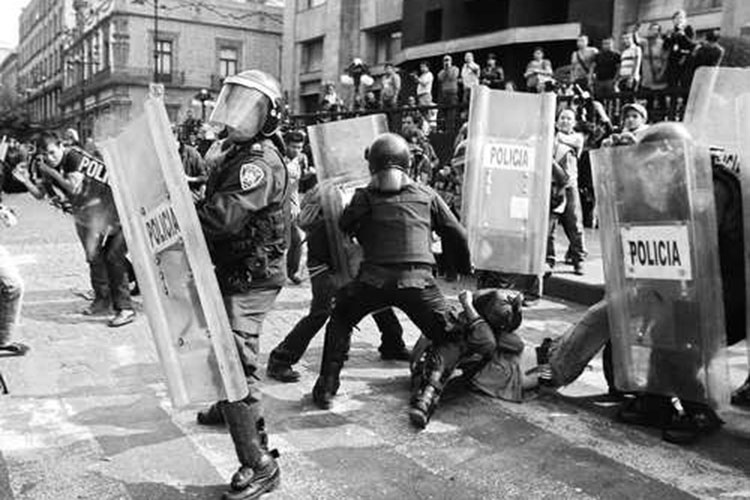 Promulgan ley de amnistía para 510 manifestantes