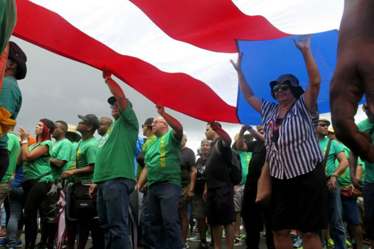 Junta federal anuncia más austeridad para Puerto Rico