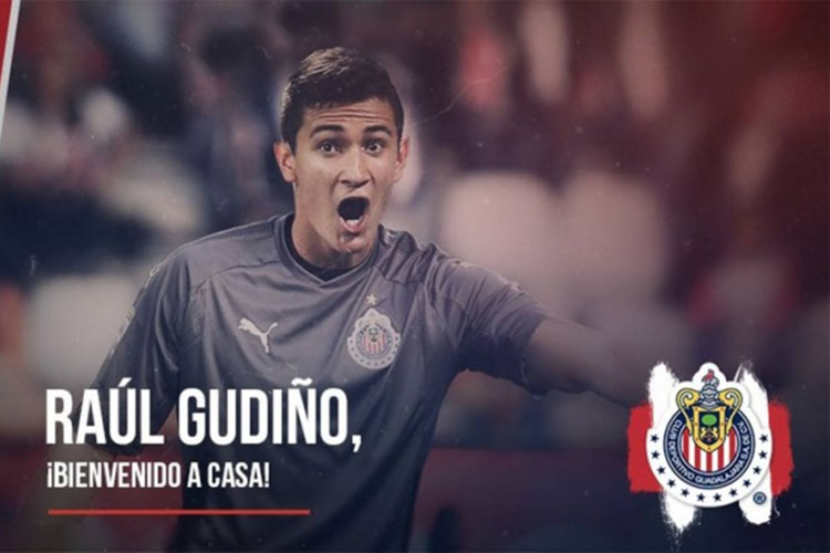 Chivas hace oficial el fichaje de Raúl Gudiño