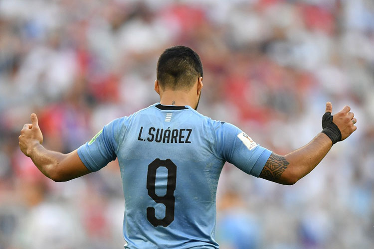 Uruguay líder de Grupo A tras vencer a Rusia: 3-0