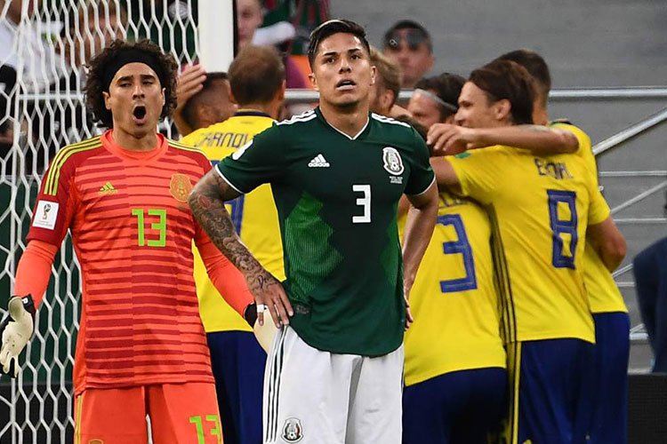 México es goleado; Corea del Sur lo mete a Octavos