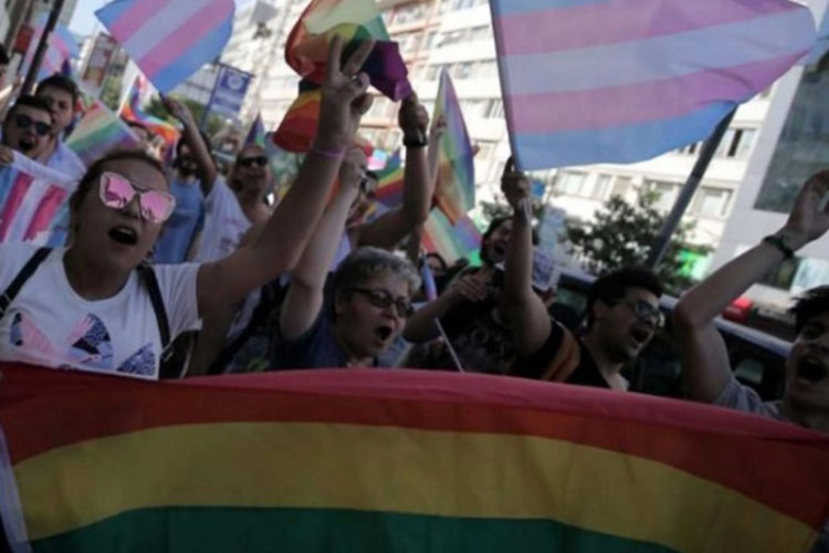 Prohíben marcha gay en Turquía por cuarto año consecutivo