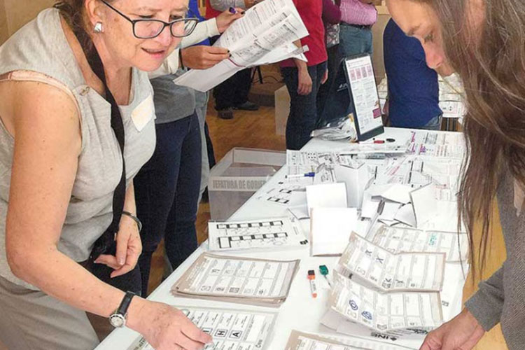 Electores han optado por voto cruzado; fin del “carro completo”