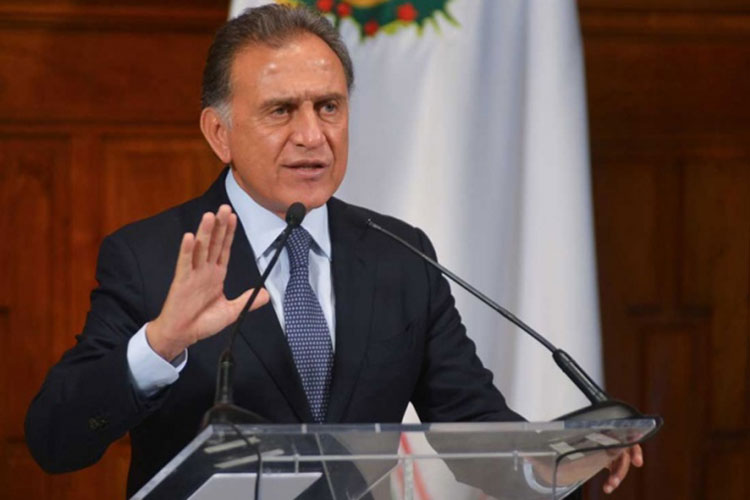 Busca Yunes recuperar 12 inmuebles de Javier Duarte en EU
