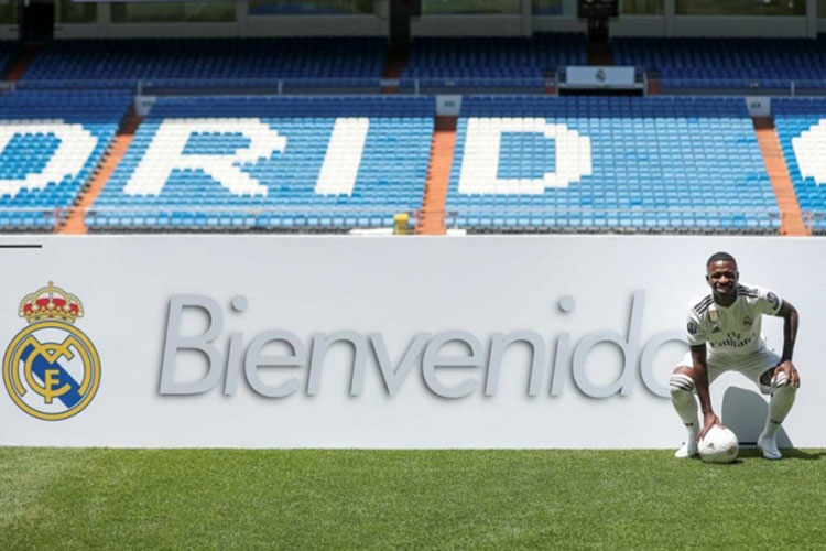 Neymar es mi ídolo, afirma Vinicius