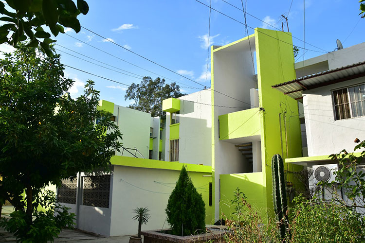 Municipio rehabilita e impermeabiliza edificios del Infonavit Tamatán