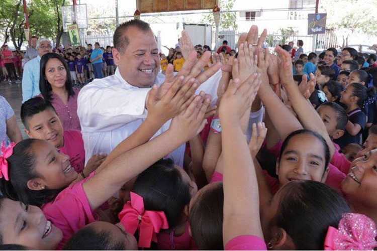 Arranca Municipio de Victoria entrega de becas Pau y Solidarias