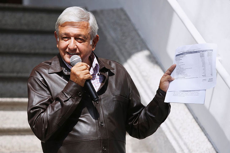 El próximo Presidente de México ganará 108 mil pesos mensuales