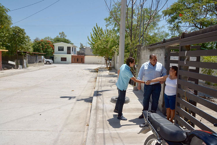 Concluyen pavimentaciones del Municipio en la Linda Vista