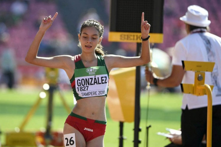 Alegna González consigue histórico oro para México en marcha