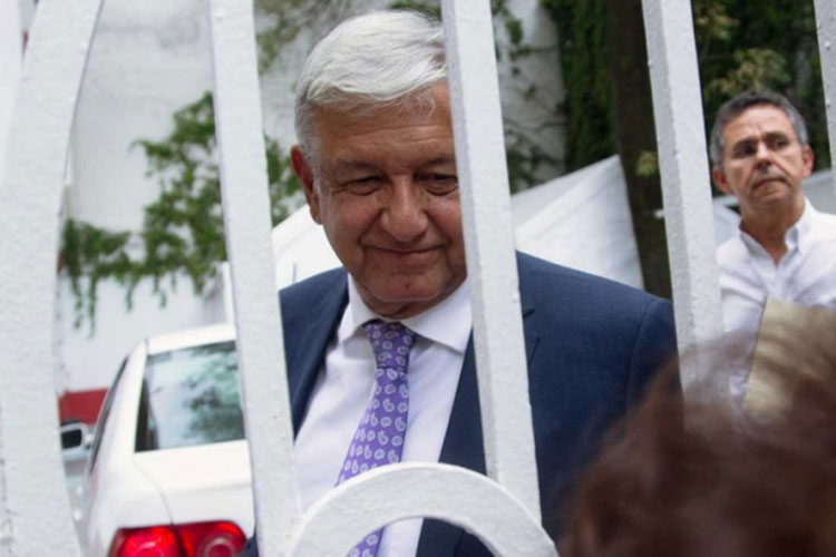 Agenda de López Obrador incluye reunión con gobernadores electos