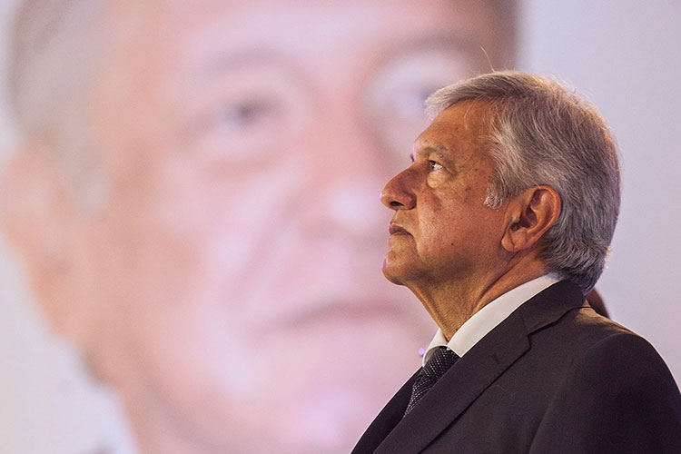 Ahorrará AMLO 42 mil 184 millones al recortar salarios