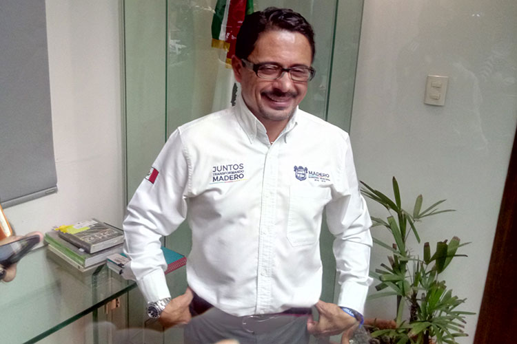 Andrés Zorrilla reconoce triunfo de Oseguera en Madero