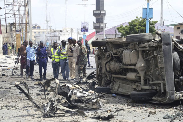 Mueren 9 en ataque al ministerio del Interior en Somalia