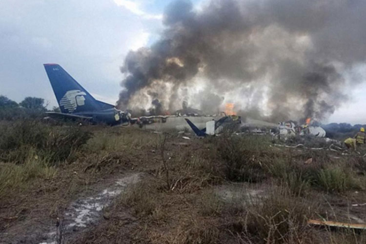 PGR abre investigación por accidente aéreo en Durango