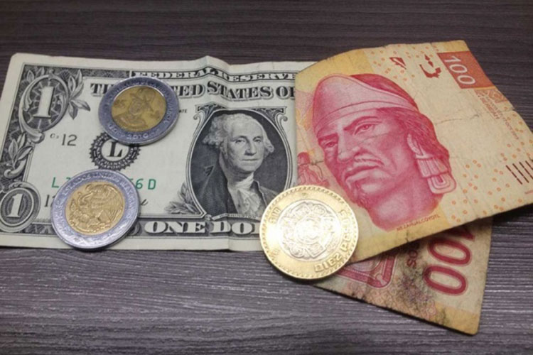 Logra el peso un mínimo no visto desde el 1 de mayo