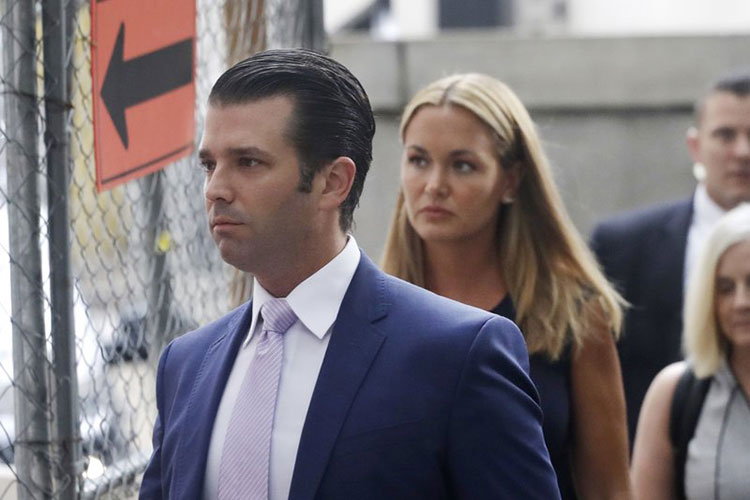 Donald Trump Jr. y su esposa llegan a audiencia de divorcio