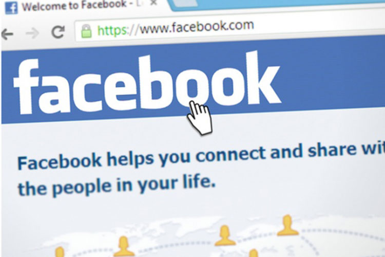 Facebook suspende a firma de análisis de datos