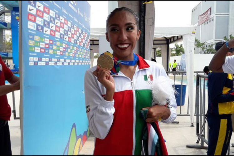 Joana Jiménez da oro a México en natación artística en Barranquilla