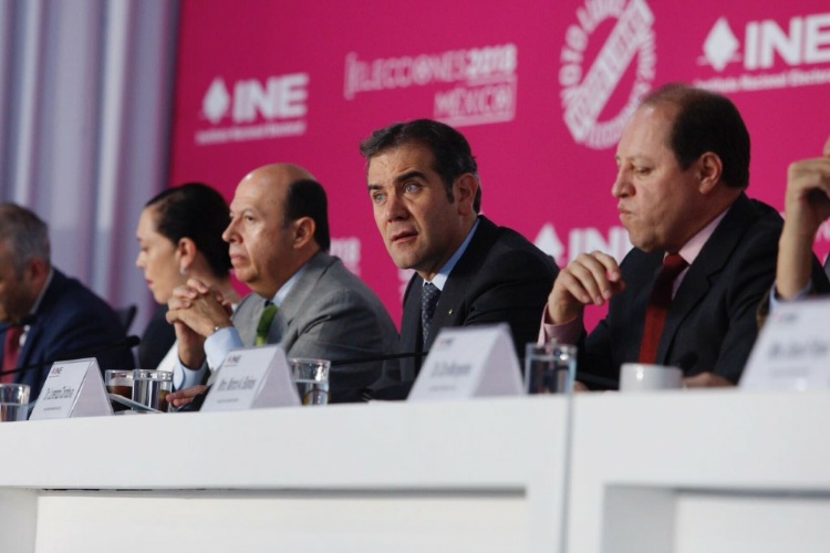 Fiscalizará INE $9.6 mil millones por gastos de campaña