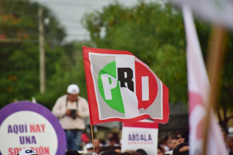 El PRI tiene “seguras” nuevas multas por el INE
