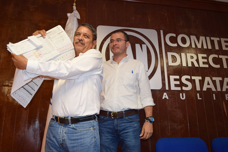 Acción Nacional resistió al efecto AMLO, aseguran dirigentes