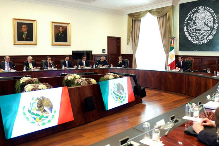 Pide Peña no dejar carga financiera extra a nuevo gobierno: vocero