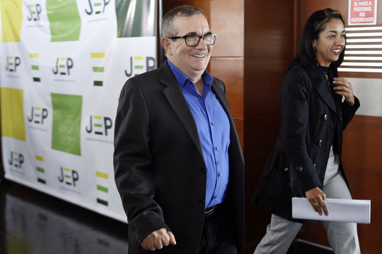 Exrebeldes comparecen ante tribunal de paz en Colombia