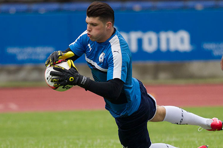 Tiago Volpi, capitán volador