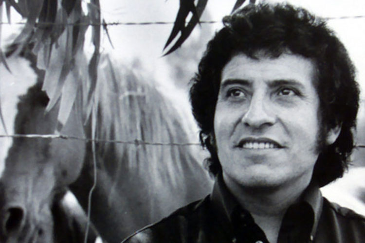 Condenan a asesinos de folclorista chileno Víctor Jara