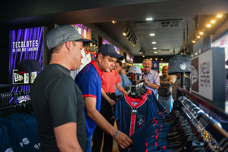 Abre sus puertas la tienda de souvenirs ‘Tecolotes New Era’