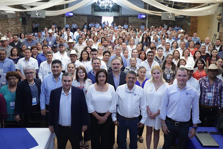 ‘Inician clases’ Regidores y Síndicos del PAN