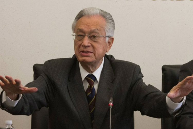 Rescataré a CFE sin reformas constitucionales: Bartlett