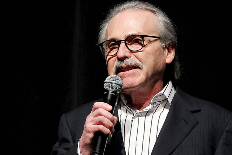 Relación entre Trump y tabloide trasciende los titulares