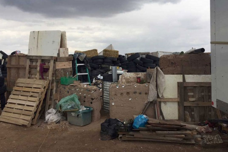 Rescatan a 11 niños esclavizados en desierto de EU