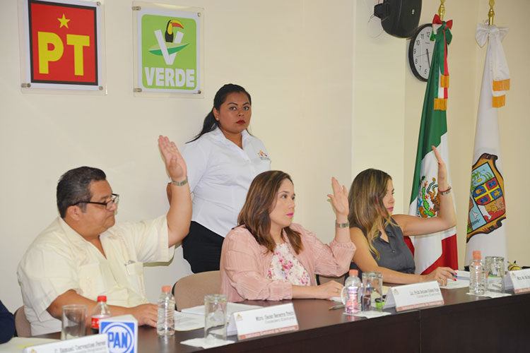 Ambrosio renuncia y líderes de colonias se van a Morena