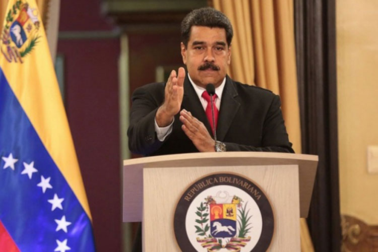 Juan Manuel Santos está detrás del atentado: Maduro