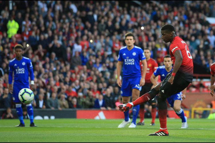 El Manchester United derrota al Leicester en arranque de la Premier League