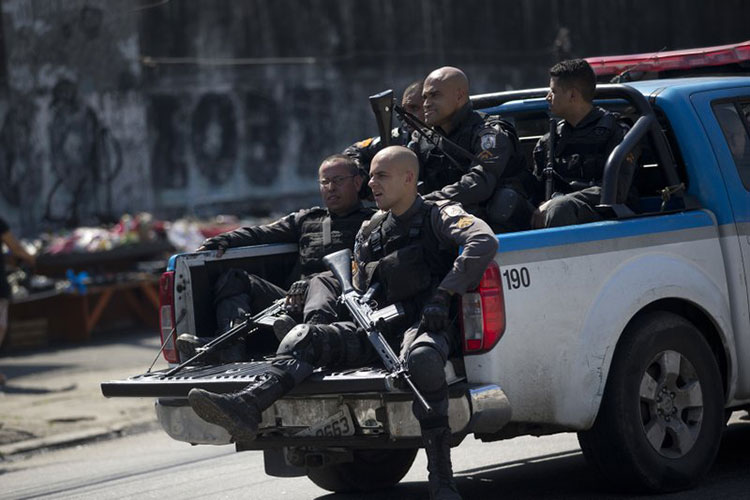 Doce muertos en operativo antidrogas en Río de Janeiro