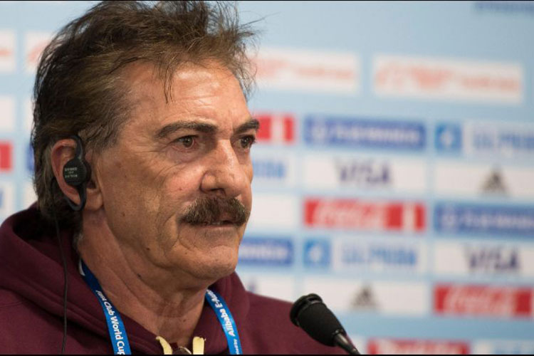 Ricardo La Volpe entrenará al club egipcio Pyramids