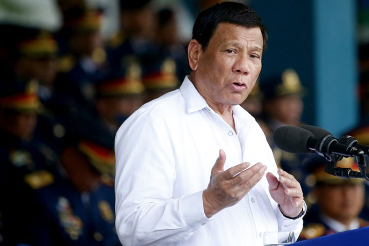 Filipinas rechaza oferta de EEUU de aviones de guerra