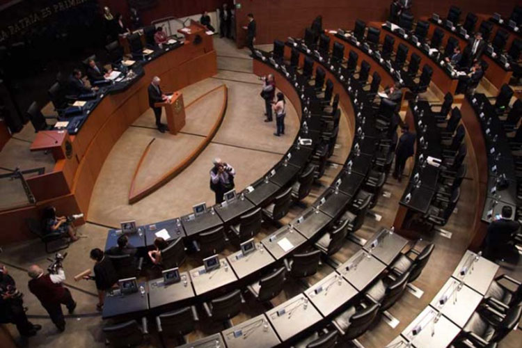 Quitan pase automático de fiscal, falta ley; dan aval 17 entidades