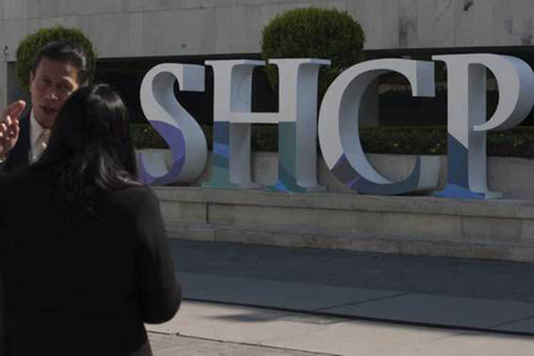 Creció la deuda pública $844 mil millones en un año: SHCP