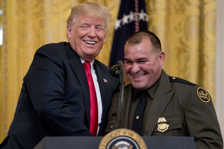 Trump dice que agenda migratoria impulsará a republicanos