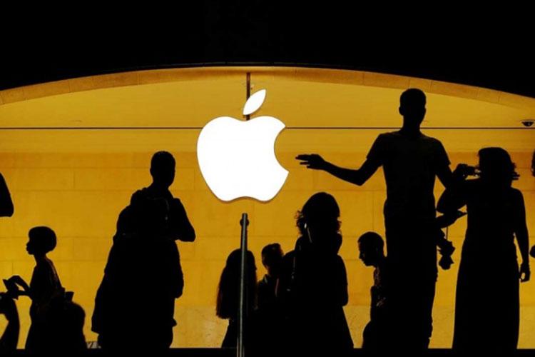 Pide Trump a Apple que olvide a China y fabrique en EU