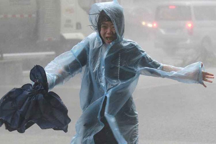 Tras barrer Filipinas, tifón ‘Mangkhut’ causa muertos en China